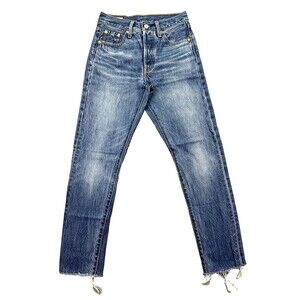 Levi's Straight Leg 501 Blue Jeans Vintage-Inspired